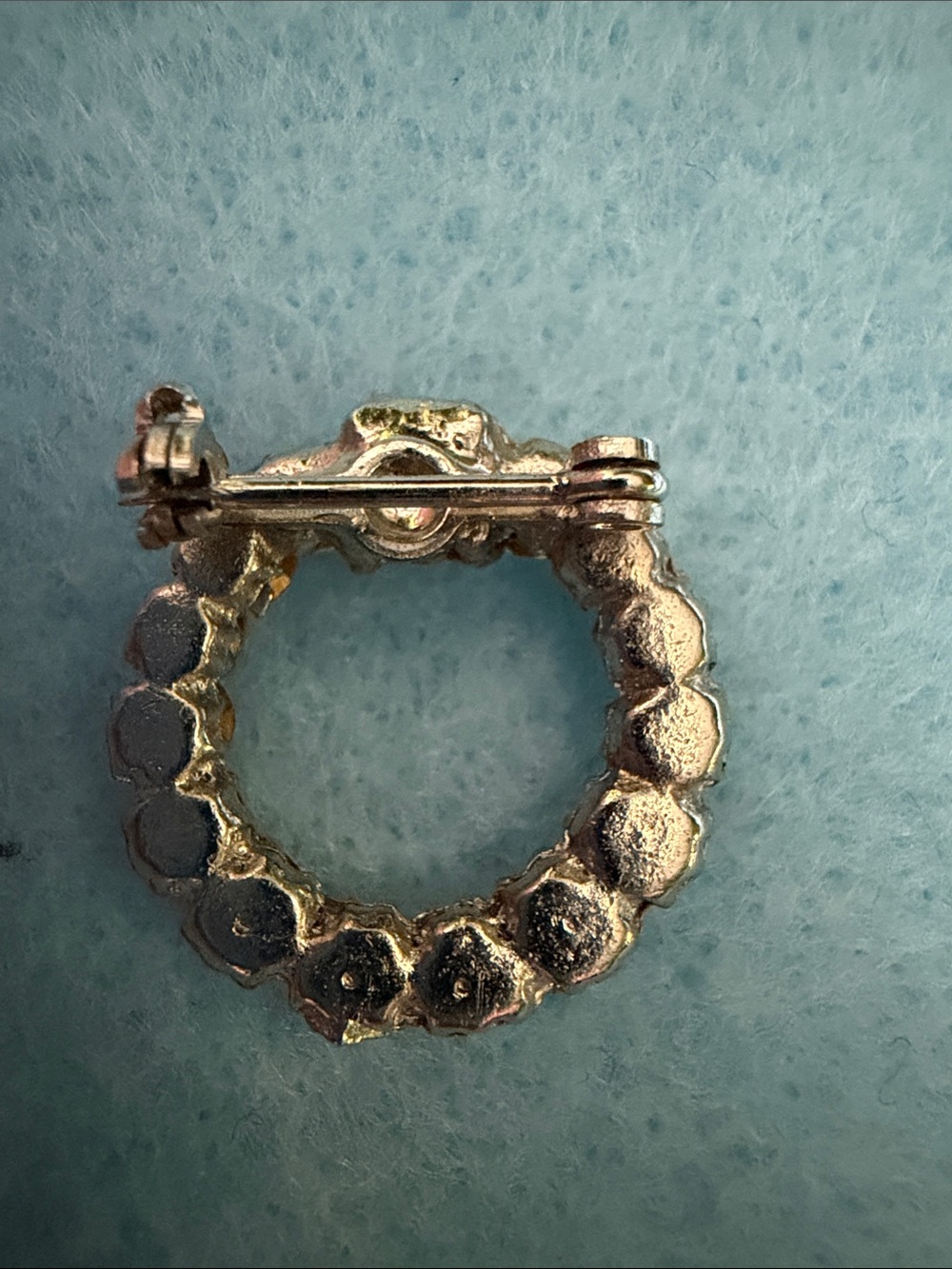 Vintage Rhinestone Circle Pin - Picture 2 of 3